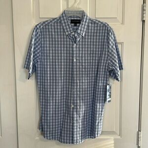 NWT Orchard and Grand Outfitters Blue short sleeve button down Men’s size Small